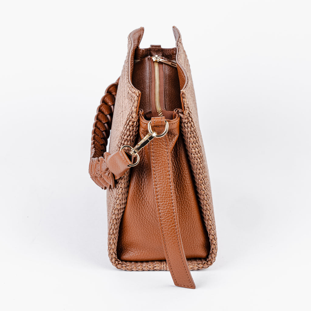 ARVÉRO Amalfi Clutch – Raffia & Braided Italian Leather
